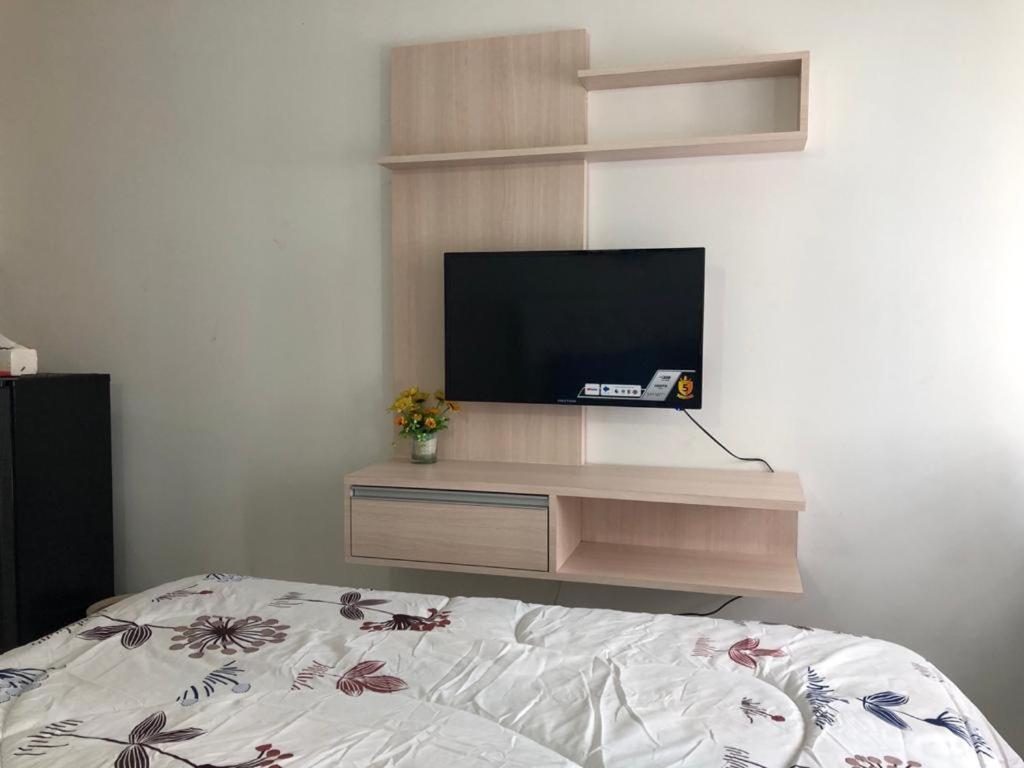 Apartment Grand Sentraland Karawang Manage By Laguna Room Εξωτερικό φωτογραφία