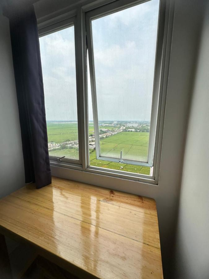 Apartment Grand Sentraland Karawang Manage By Laguna Room Εξωτερικό φωτογραφία